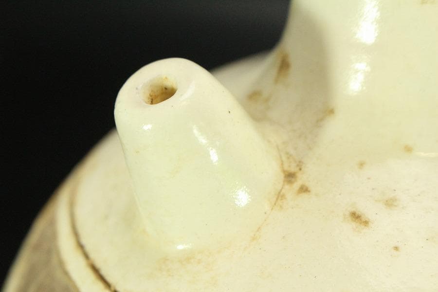 中国美術 磁州窯 十世紀後半 白磁掻落鳳紋水注 瓶 高23cm (LC248)