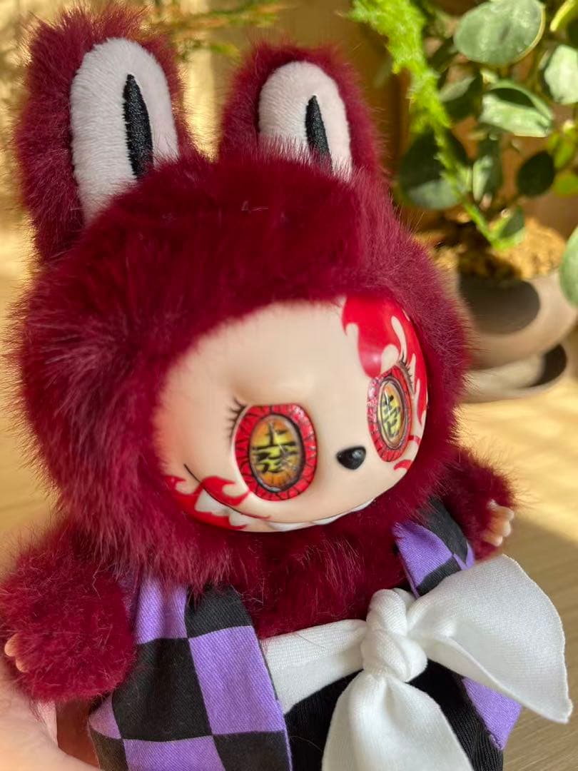 手作りの 黒死牟（こくしぼう） Labubu。