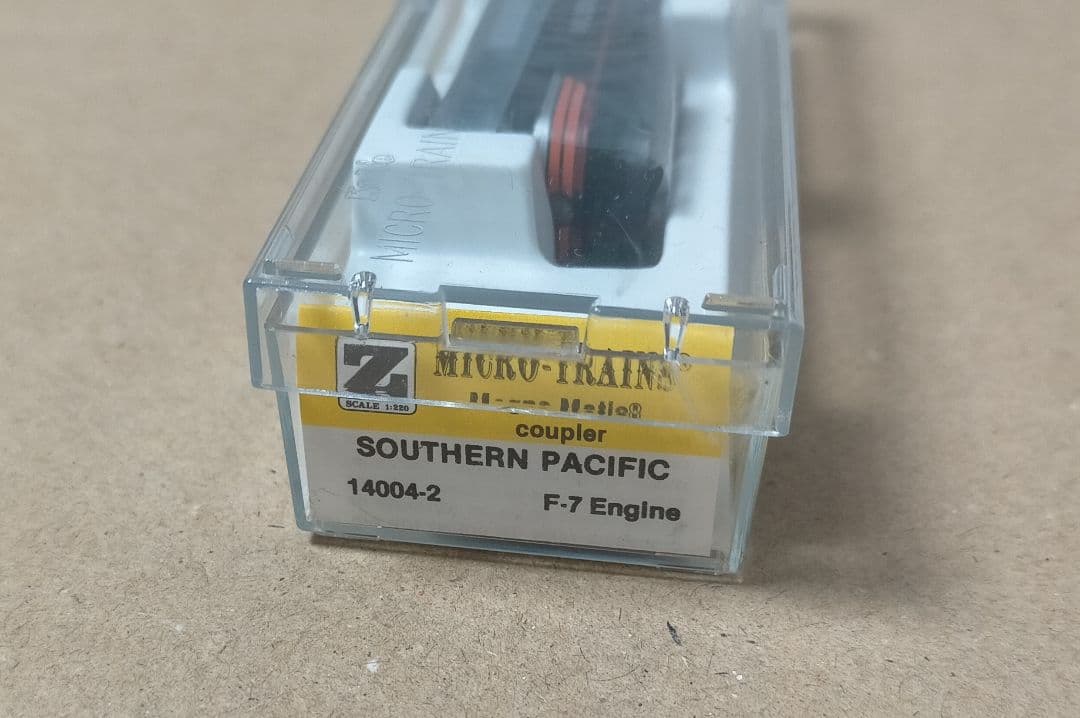 Micro-Train F7 engine Zゲージ 鉄道模型