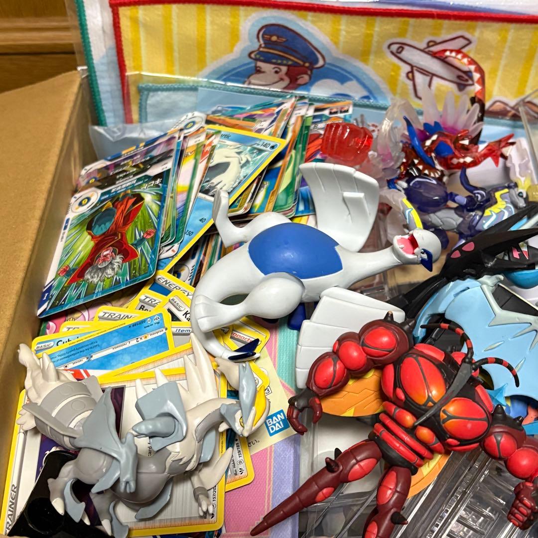 おもちゃ　雑貨　まとめ売り　モンコレ等