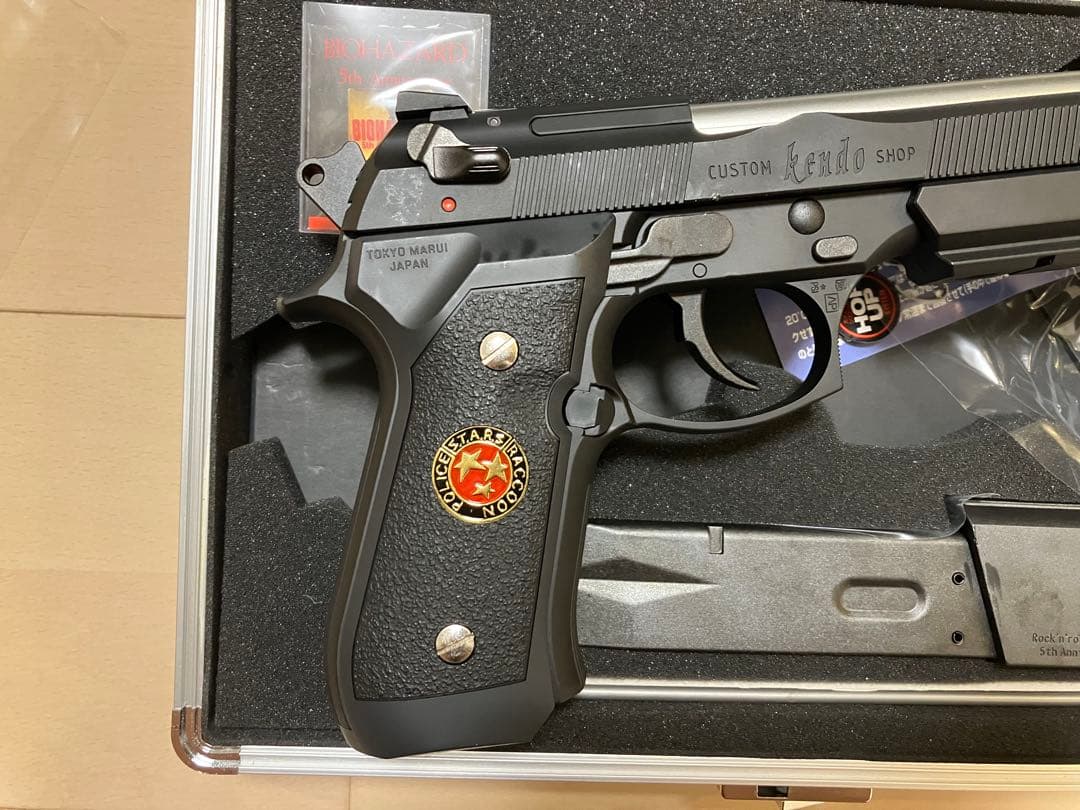 バイオハザード　東京マルイ サムライエッジ バリーバートンモデル 2001