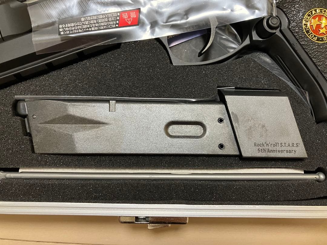 バイオハザード　東京マルイ サムライエッジ バリーバートンモデル 2001