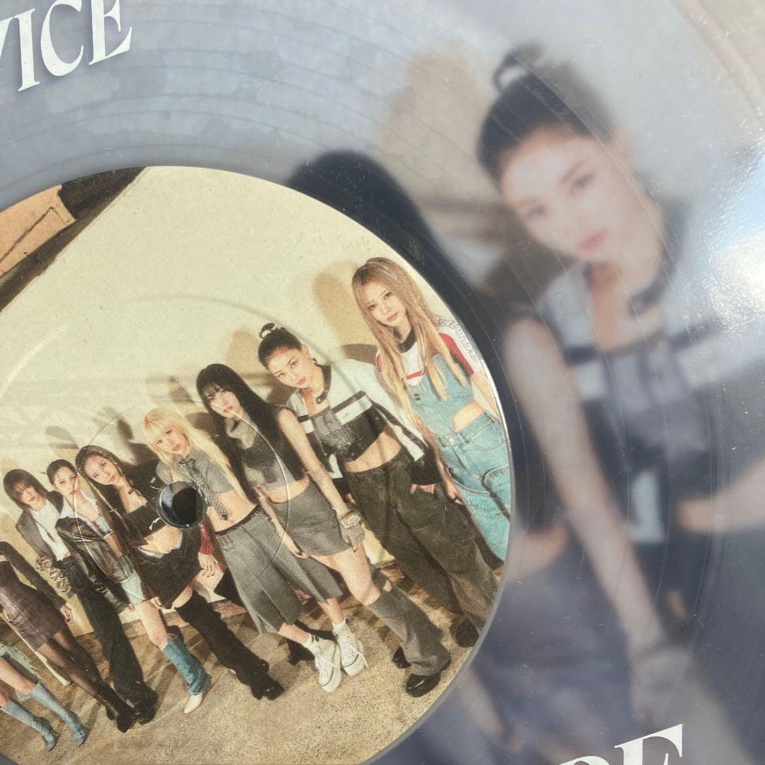 新品未開封　初回限定版　TWICE Ready to be アナログ レコード