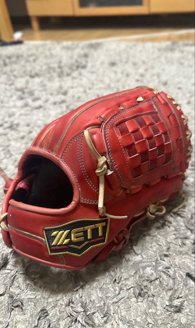 ZETT PROSTATUS 硬式グローブ レッド