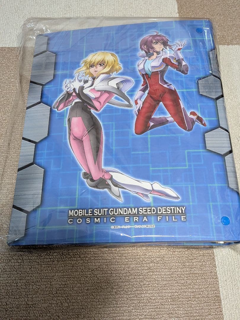 ガンダムカード260枚と COSMIC ERA FILE　ラクス　ハマーンセイラ