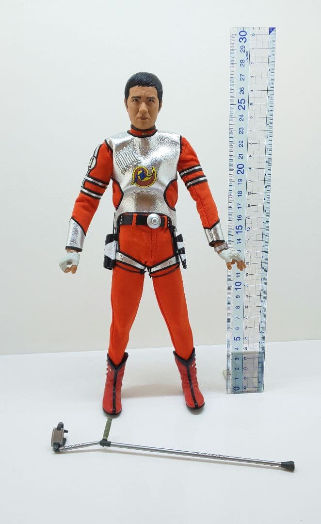 30cm可動✨MAC隊長/モロボシダン❗RAH◆ウルトラマンレオ☘️