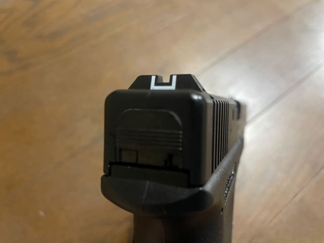 東京マルイ GLOCK 18C ドットサイト リポバッテリー 予備マグ 他