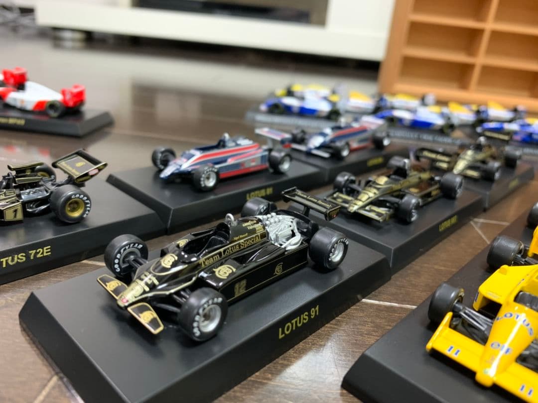 F1　１/64 ミニカーコレクション