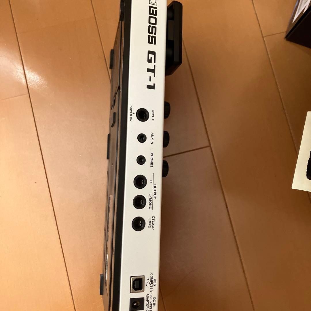 BOSS GT-1W ギターエフェクター　ACアダプタ付き