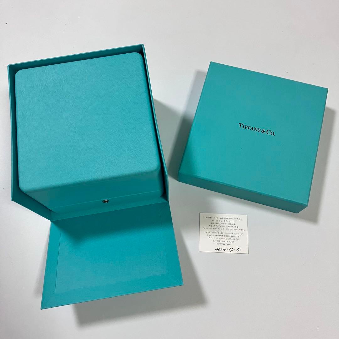 美品　ティファニー　バングルケース　空箱　現行品