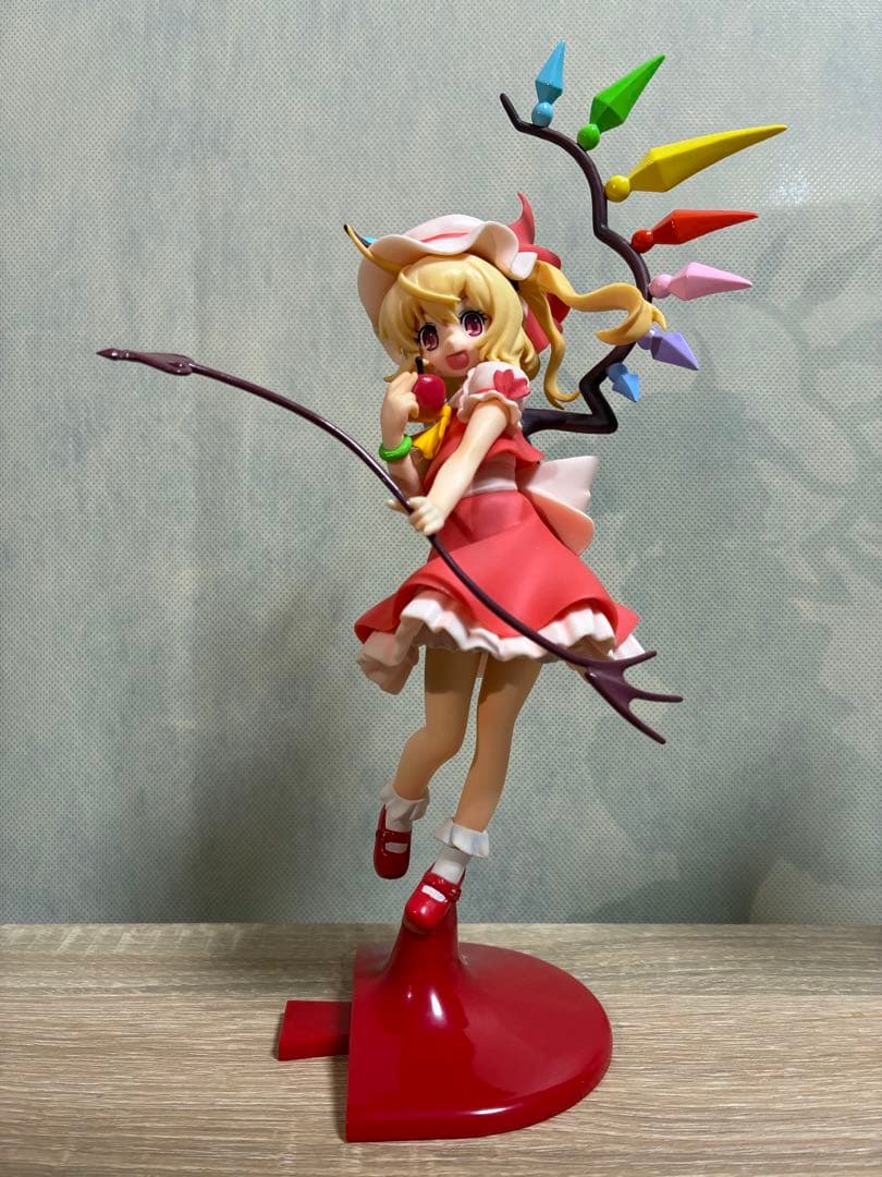 フランドール、レミリア 東方シリーズプライズ　プレミアムフィギュア
