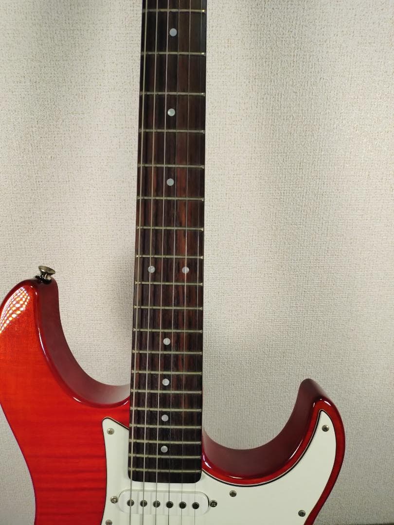 Yamaha PACIFICA 212 ヤマハ パシフィカ エレキギター