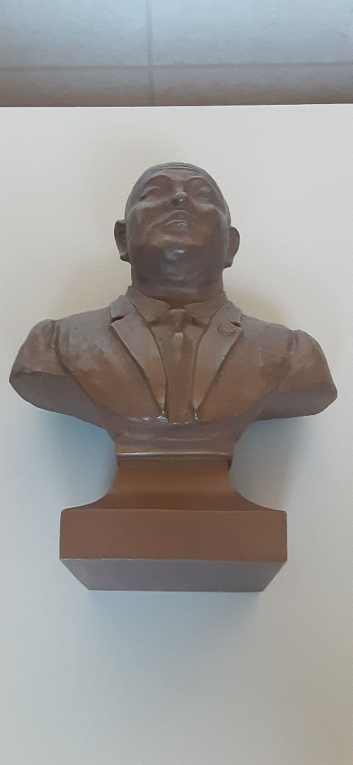 貴重。箱つき珍しい昭和レトロヴィンテージ銅像 値段交渉可。