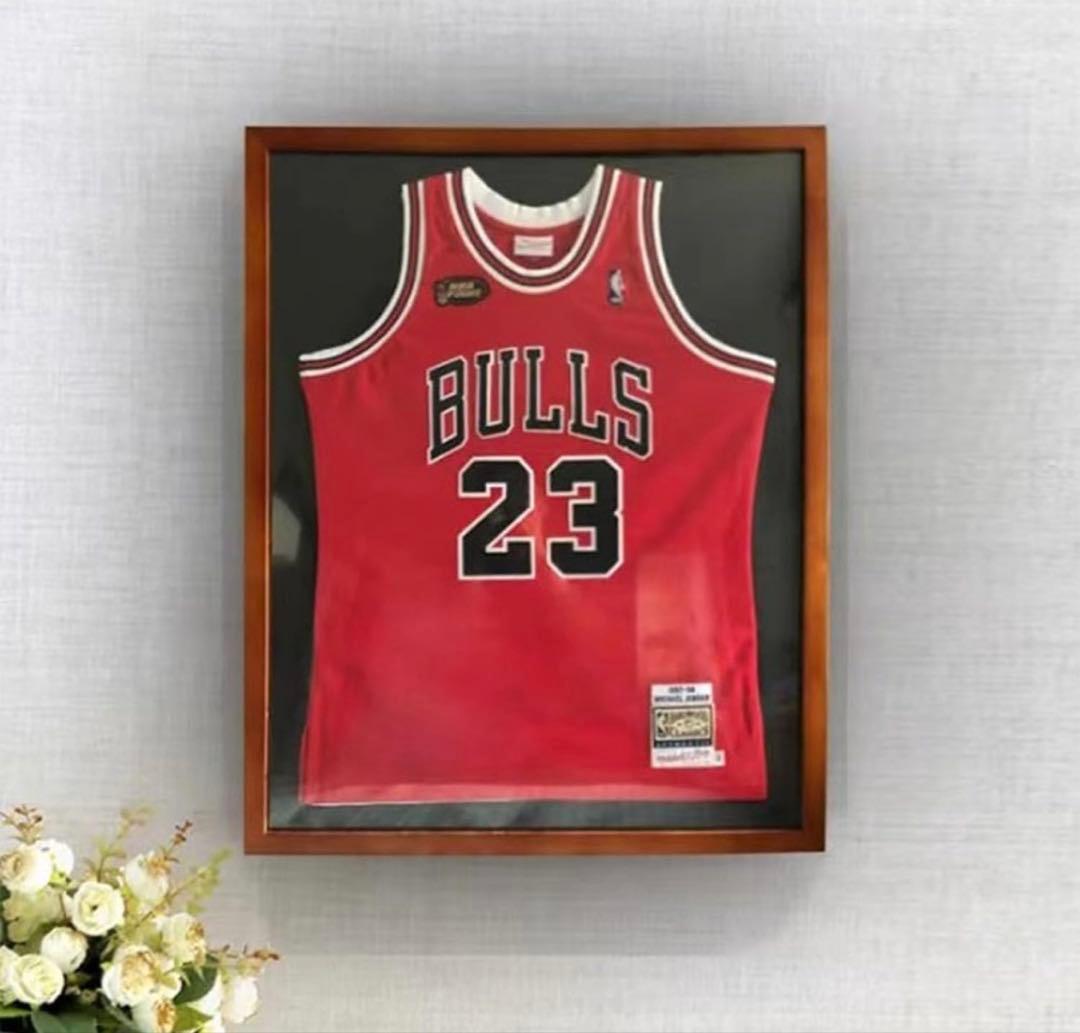 ユニフォーム　額縁　額　木製　フレーム　野球　サッカー　バスケ　スポーツ　新品