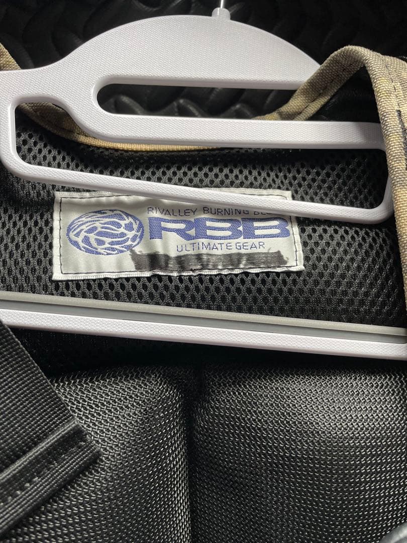 美品　RBB リバレイ フローティングベスト 新品ポーチ付き