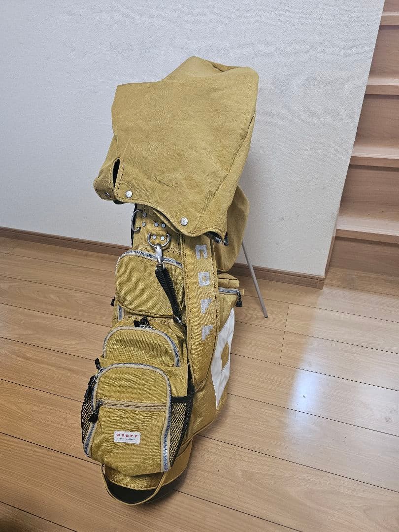 オノフ　スタンドキャディーバック　マスタード　６分割