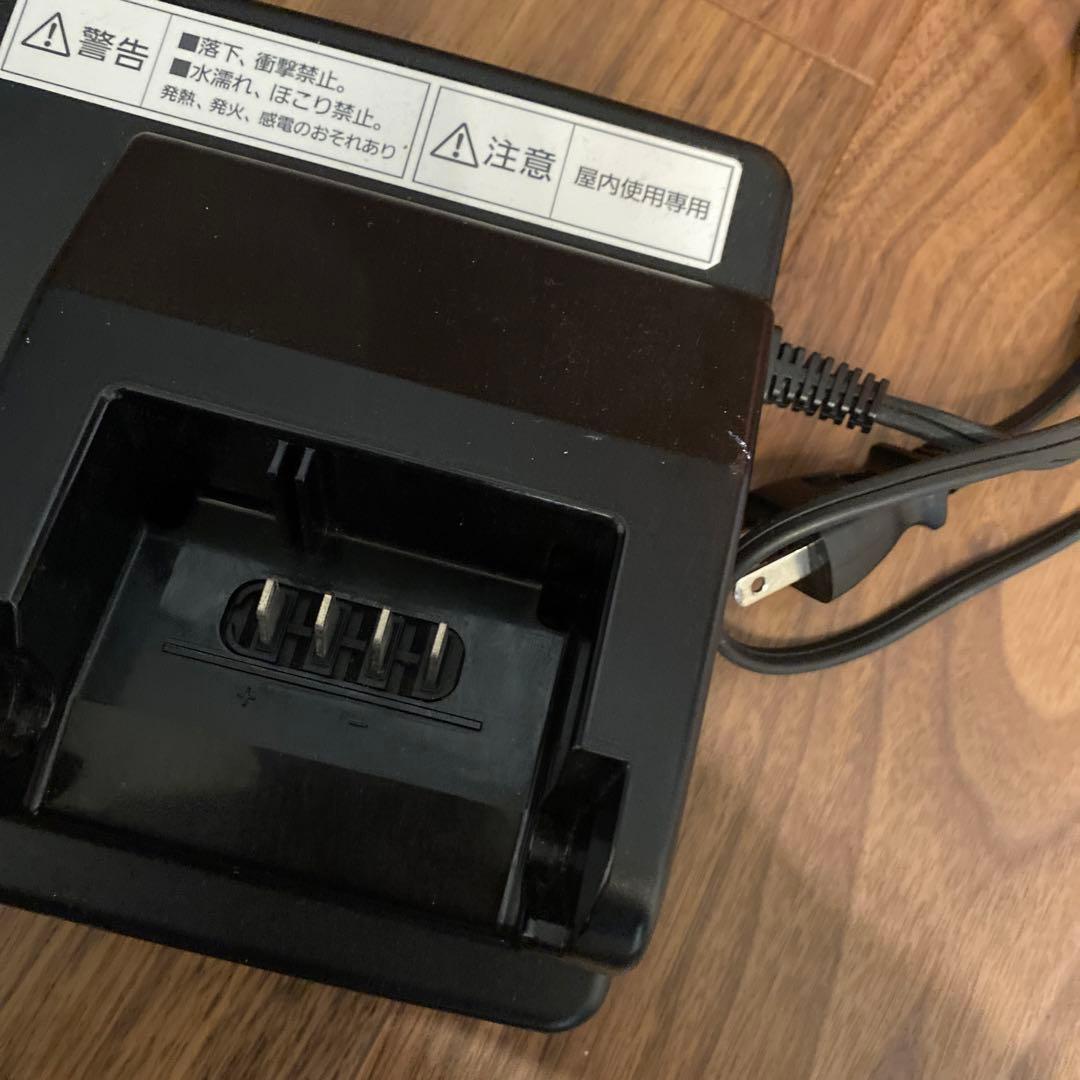 Panasonic パナソニック電動自転車充電器　NKJ075Z1