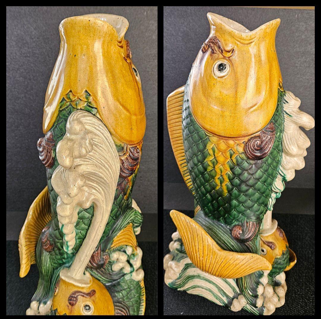 中国古美術　中国古陶磁器　中国古玩　黄緑交趾　鯉の滝登り　登龍門　置物　オブジェ