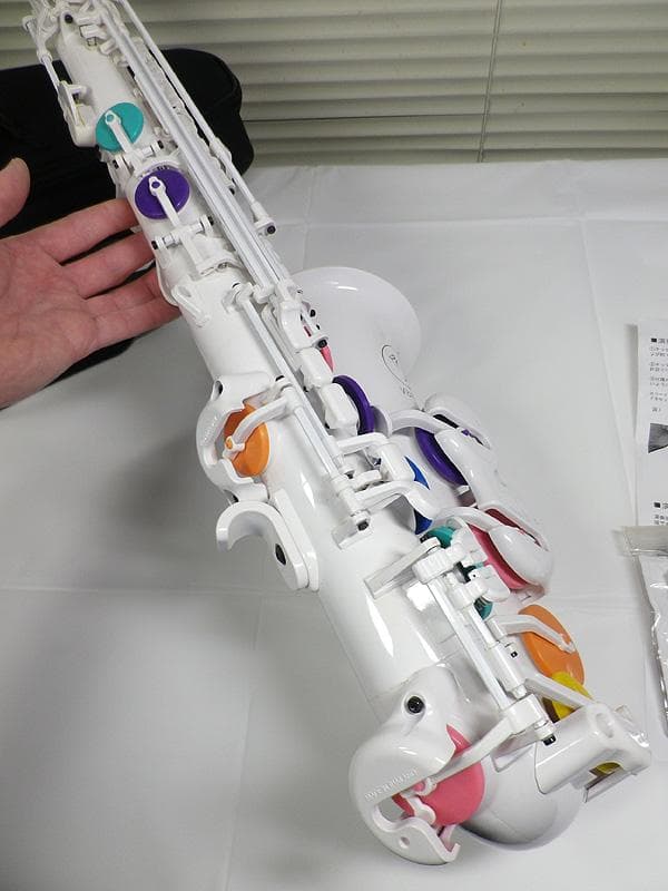 Vibrato Sax アルトサックス レインボーパッド