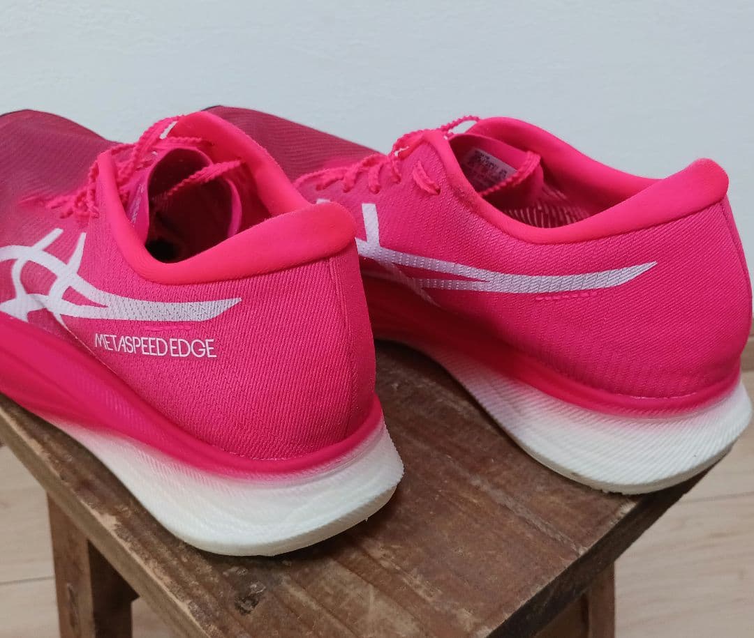 【★美品★】ASICS・メタスピードエッジプラス　27.5cm(赤)