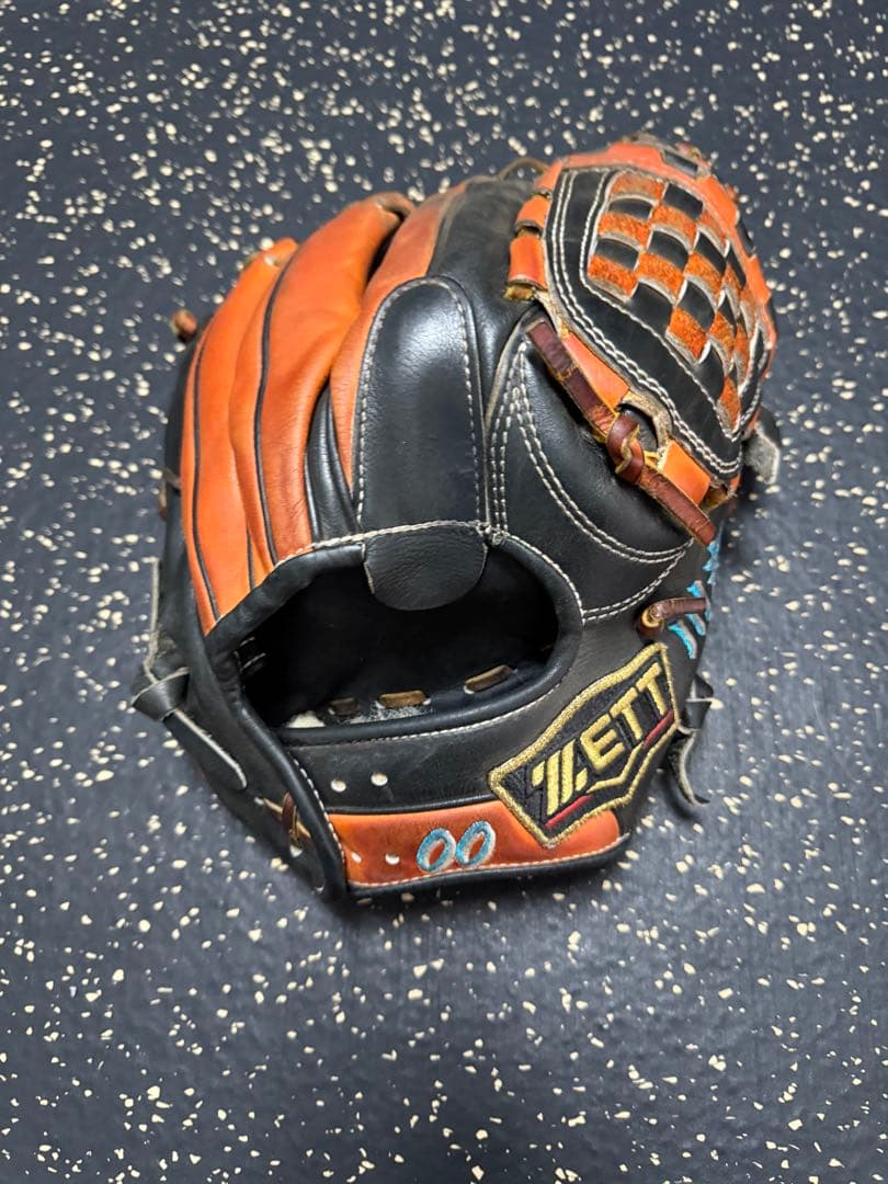 ZETT プロステイタス プロ野球選手実使用 硬式グローブ 黒/オレンジ