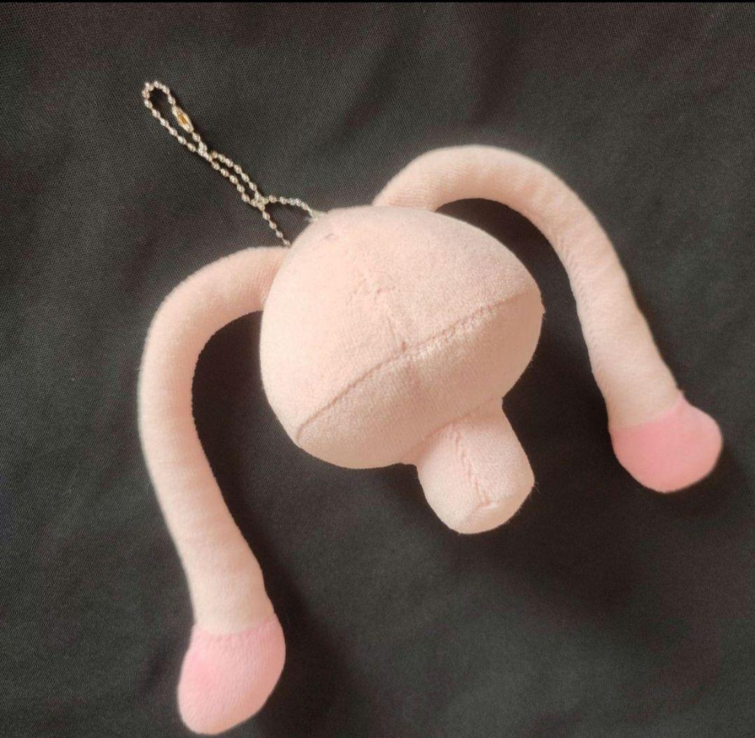 レア　不思議系かわいい　ウサミミ　きのこ　マスコットキーホルダー