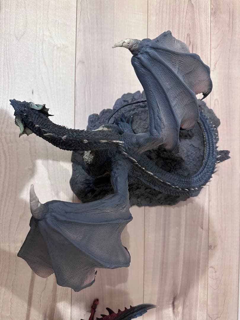 ミラボレアス(クリエイターズモデル)+レウス装備ハンター(リボルテック)