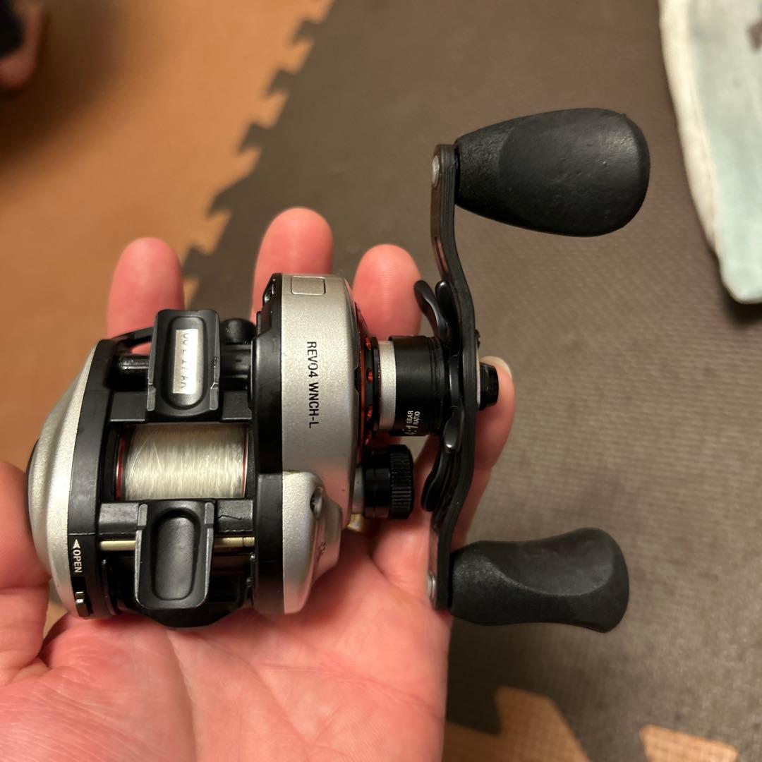 ベイトリール レボ ウィンチ