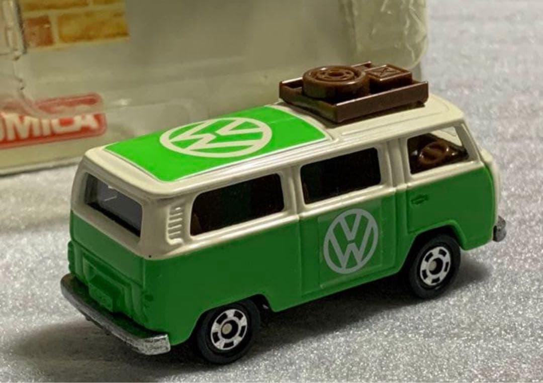 UKトミカ フォルクスワーゲン マイクロバス