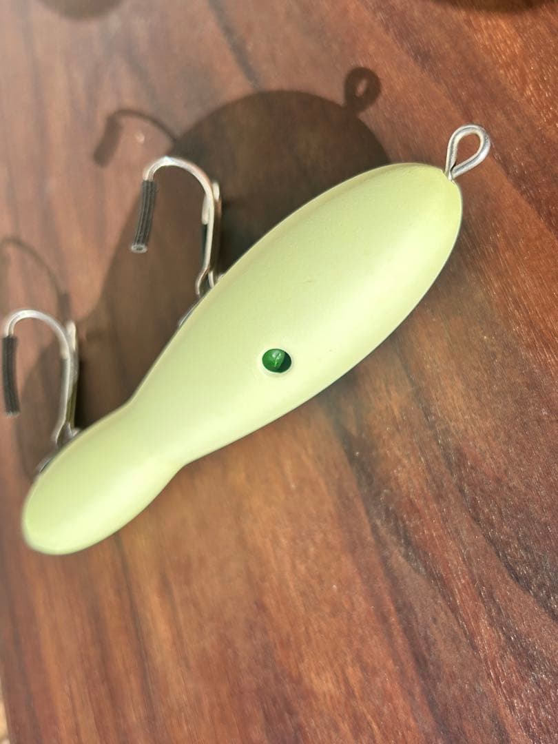 ティート　teat イーブー　蓄光