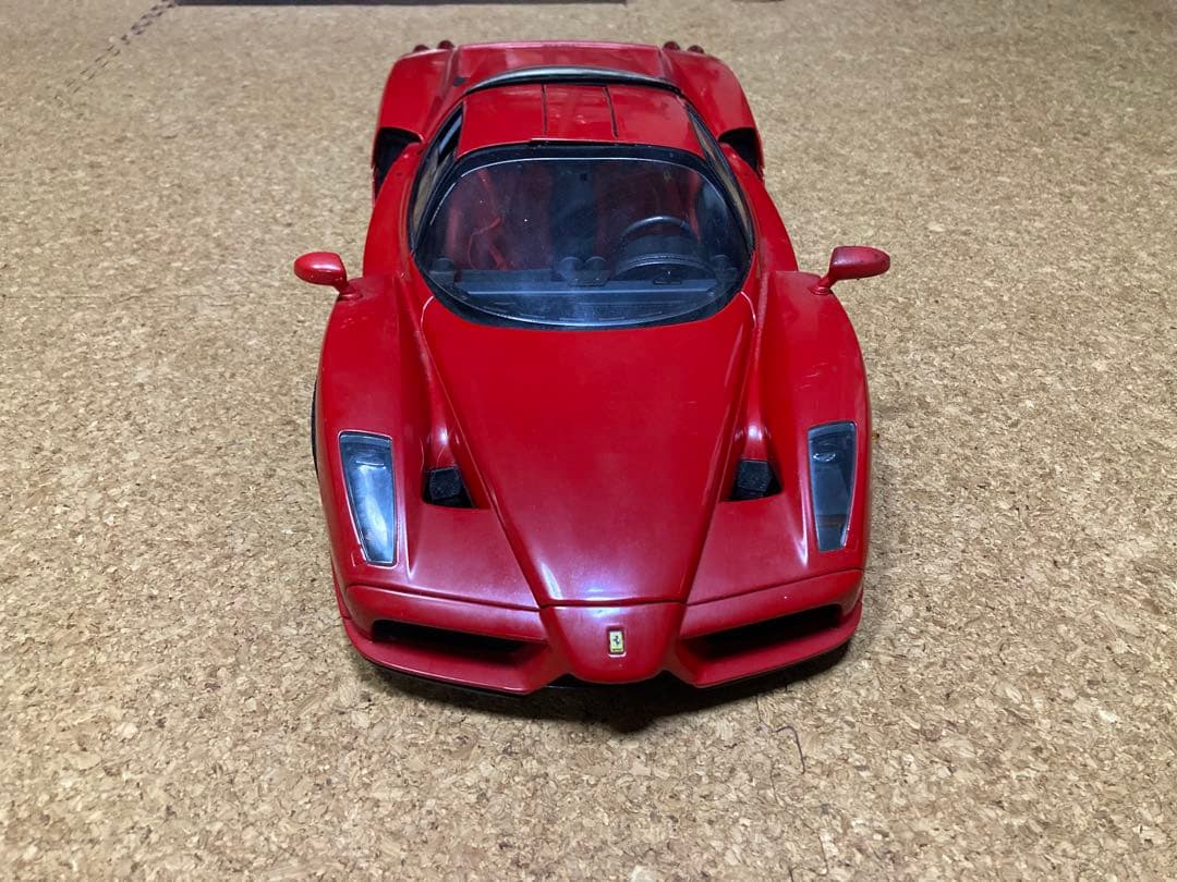デアゴスティーニ　エンツォフェラーリ1/10スケール 組み立てガイド ジャンク品