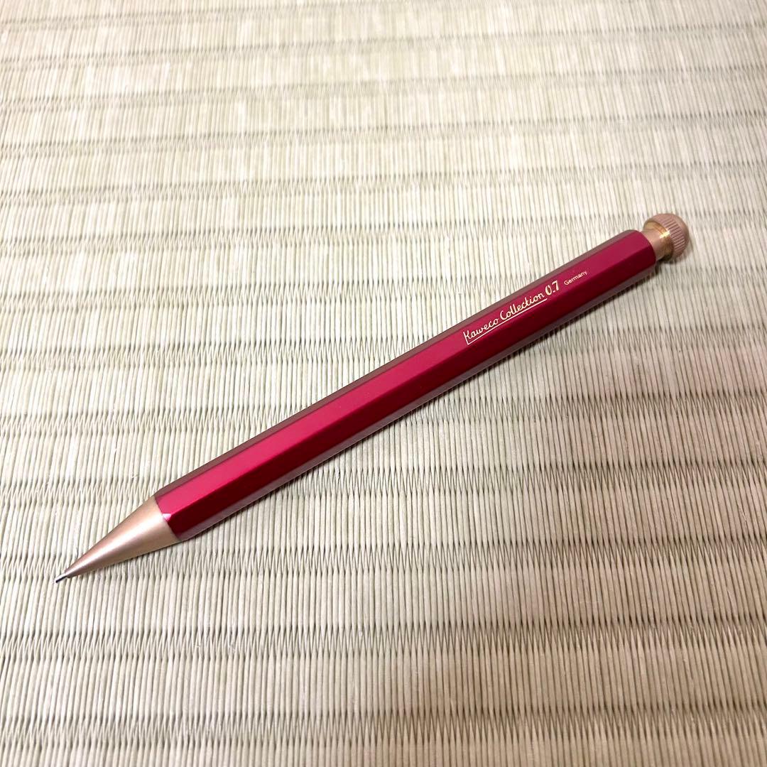 カヴェコスペシャルレッド0.7シャープペンシル