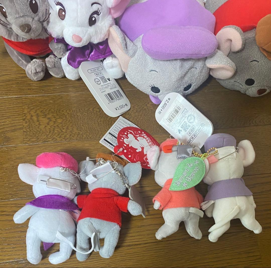 ディズニーリゾート　ディズニーストア　ビアンカ　バーナード　ぬいぐるみ　ツムツム