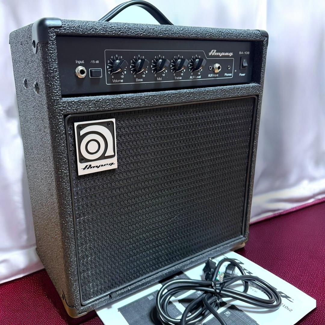 ☆良品 AMPEG BA-108 V2 ベースアンプコンボ ギターアンプ