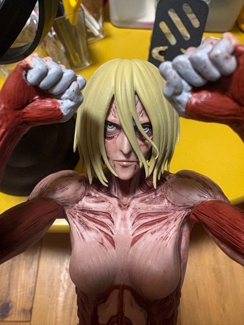 進撃の巨人 一番くじ 女型の巨人