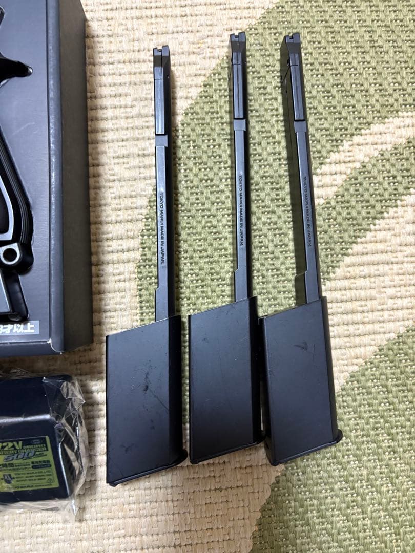 寿*司様 東京マルイ M93R 電動ガン　マガジン、バッテリーセット