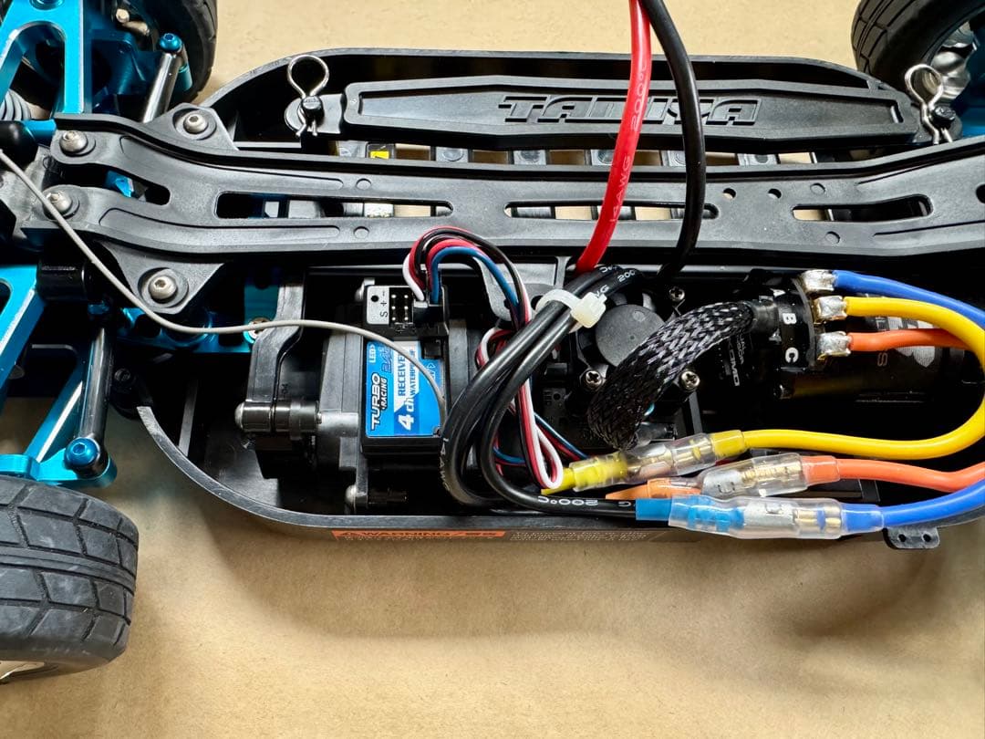 カ*リ様 タミヤ TT-01 M.BアクトロスMP4 オプションパーツ多数付フル