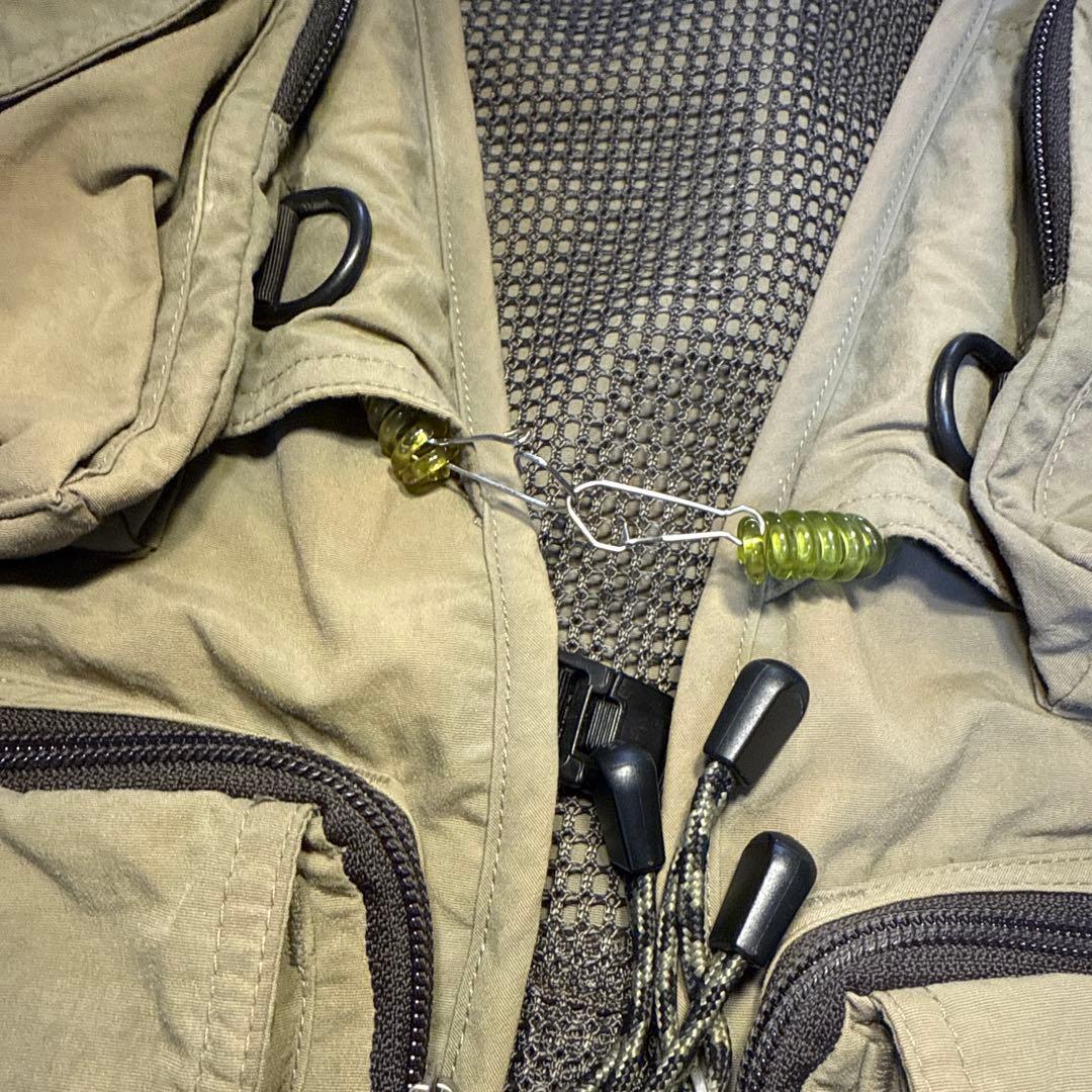 SIMMS フィッシングベスト ベージュ