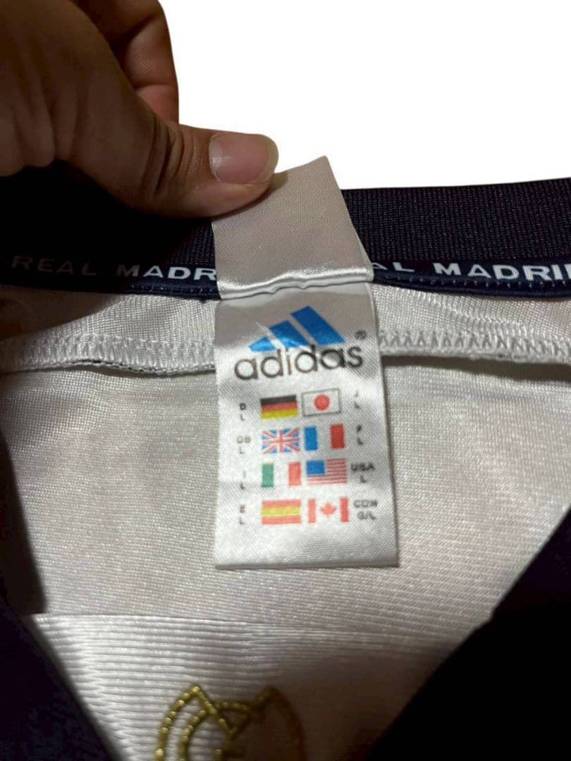 アディダス　adidas ユニフォーム　サッカー　Tシャツ　レアル・マドリード