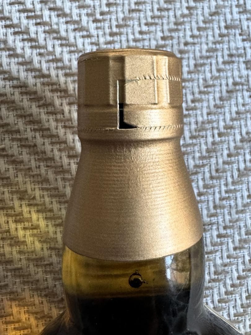 サントリー山崎　シングルモルトウイスキー　10年