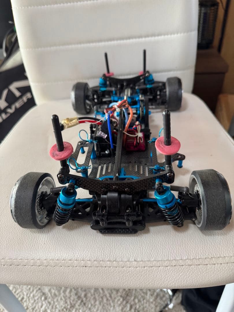 MC331CR カーボンファイバー ラジコンカー