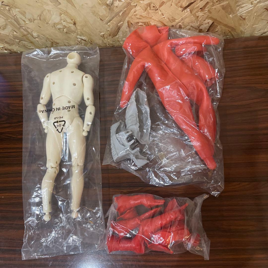 マーミット　ウルトラセブン 未塗装組み立てキット