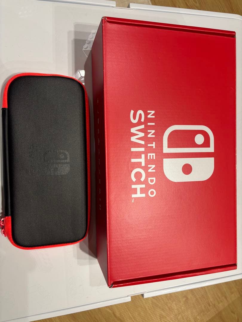 Nintendo Switch 緑・ピンク 本体