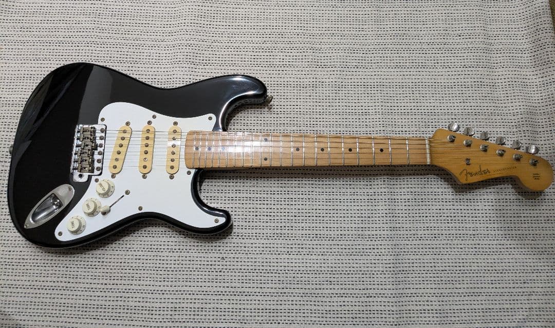 Fender Japan Stratocaster MST-32 レア仕様