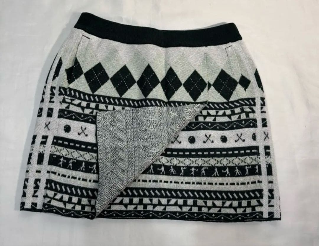 新品adidasゴルフアーガイルデザインニットセータースカートセットアップ