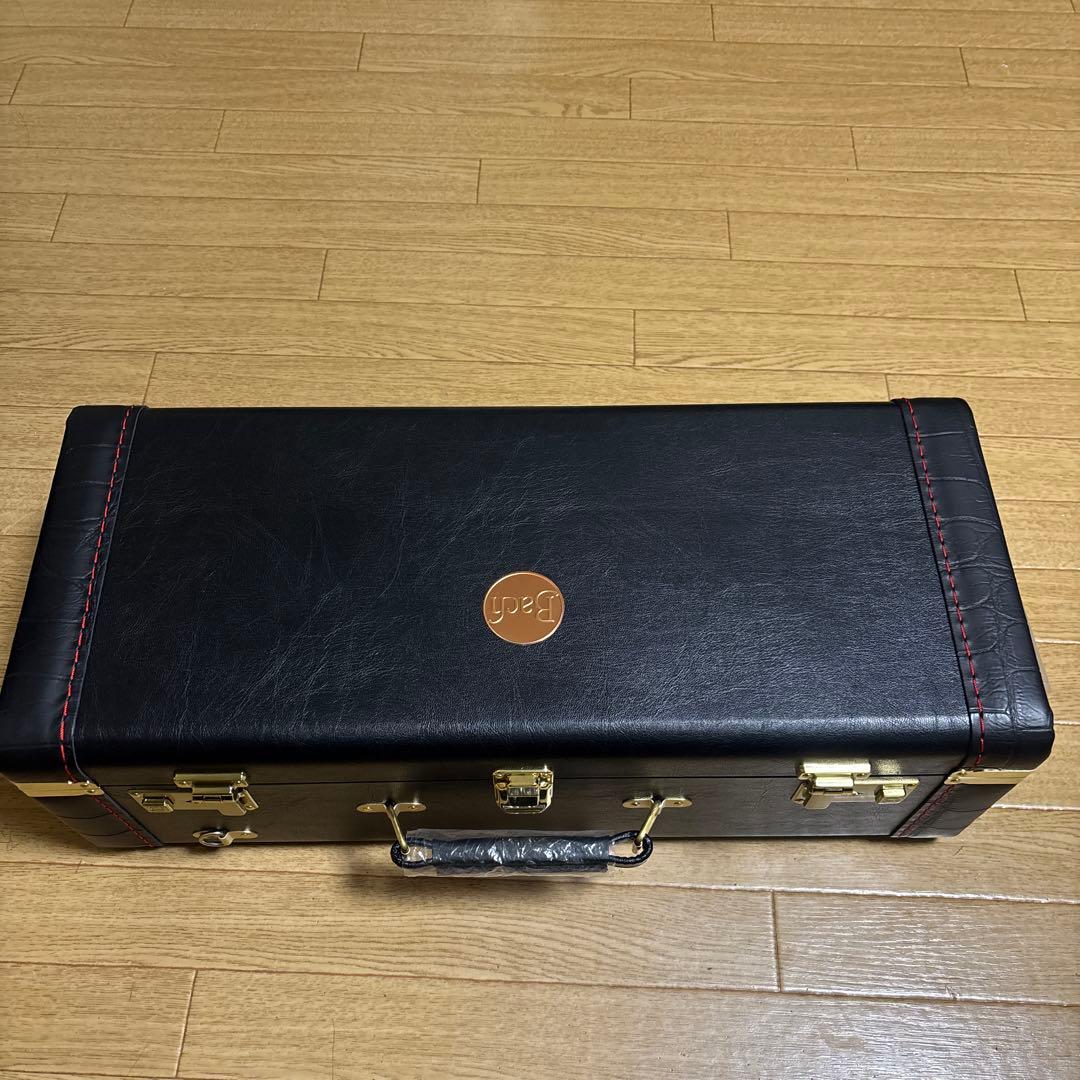 【新品未使用】Bach 純正トランペットケース