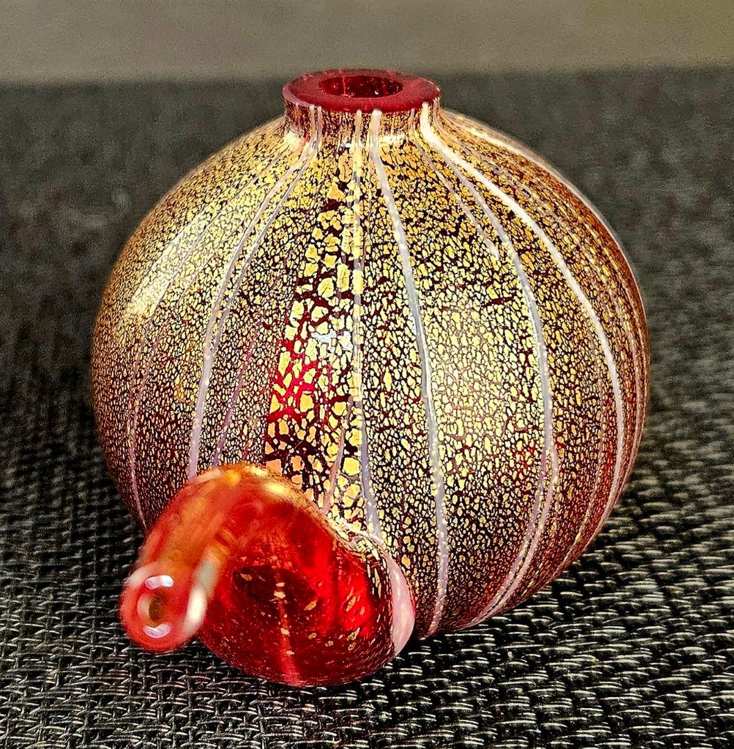 ヨーロッパアンティーク　赤被せ　金彩　縦縞模様　チロリ　水滴　オブジェ　状態良好