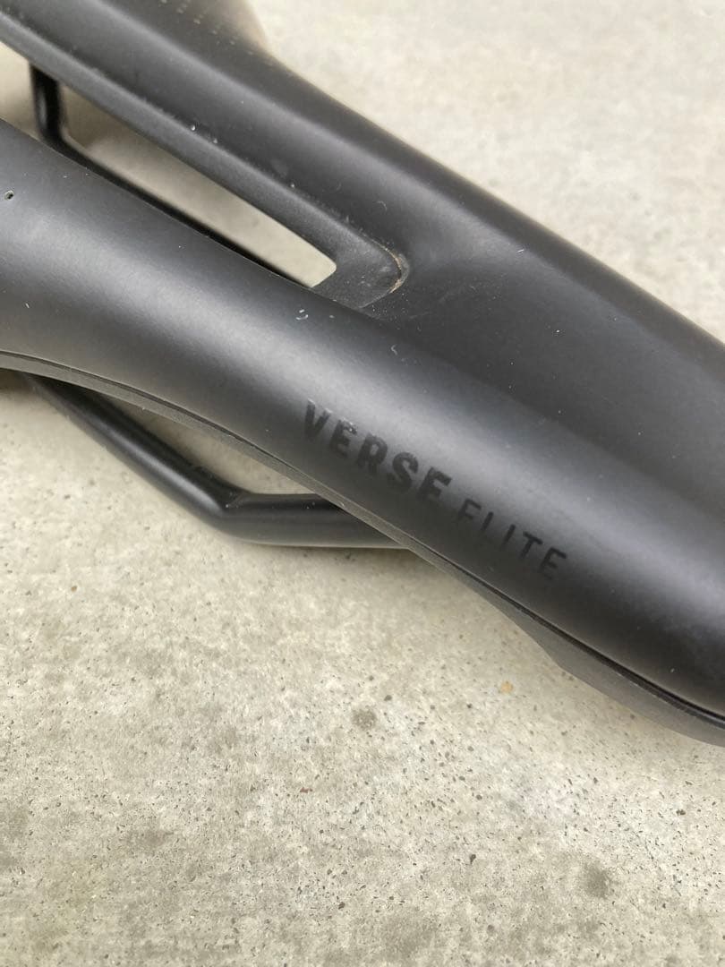 VERSE short ELITE ブラックサドル　145㎜