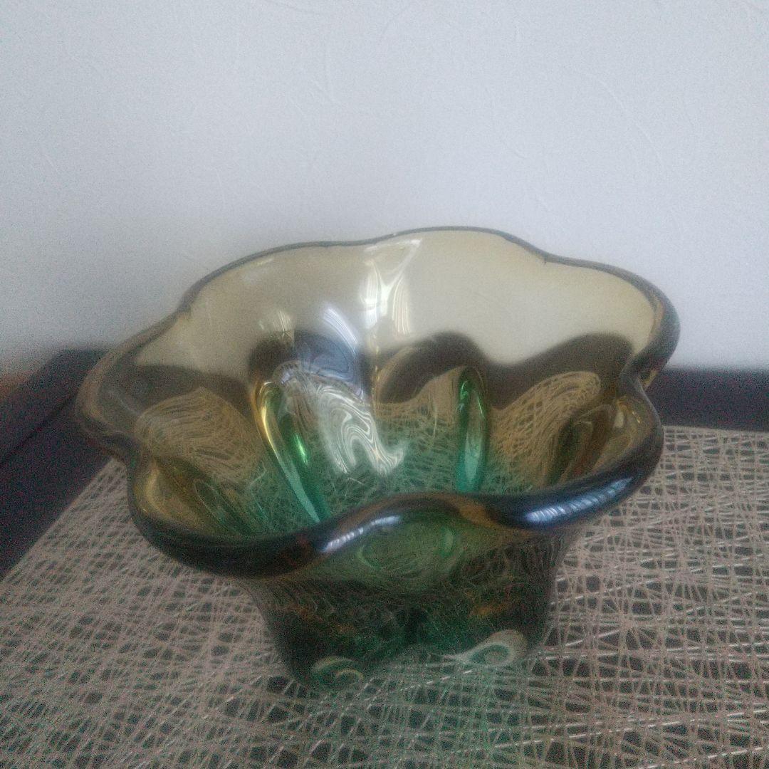 フラワー型ガラスボウル グリーンイエロー