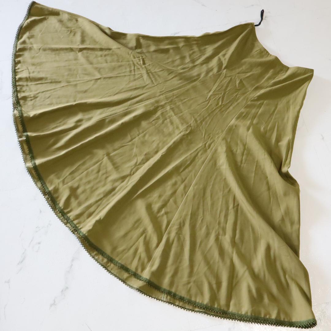 【美品フラメンコ衣装】オリーブグリーン ブラウス ファルダ ペチコート シージョ